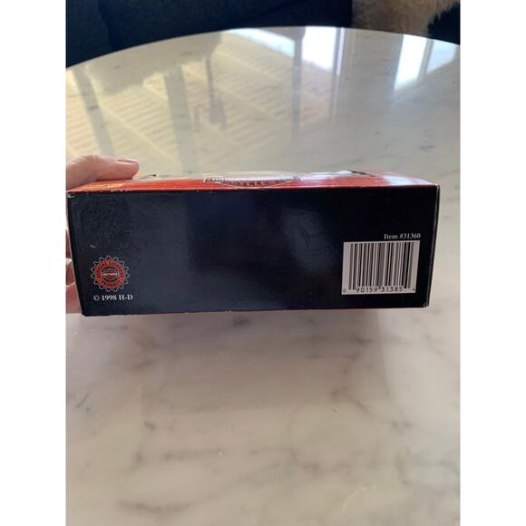 NIB Harley Davidson Model Maisto 1:18 Series 5 Motorcycle Toy - Picture 4 of 6